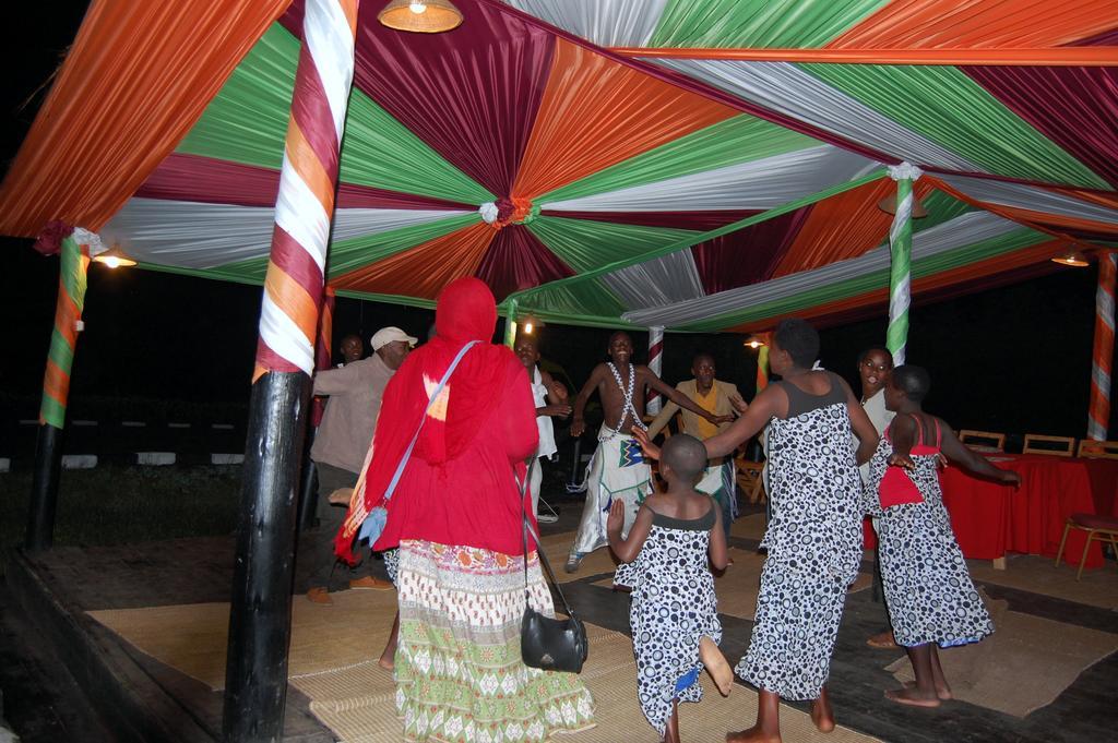 Le Bambou Gorilla Lodge Kinigi Buitenkant foto